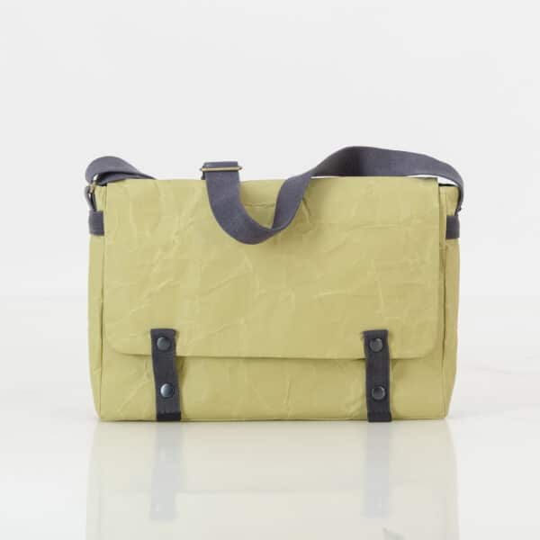 WREN Messenger Bag Olive 3 scaled