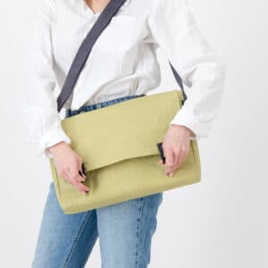 WREN Messenger Bag Olive 6